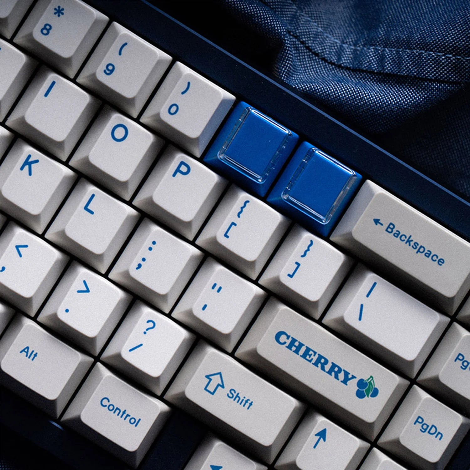 ArmorSuit Classic Blue PBT Keycaps