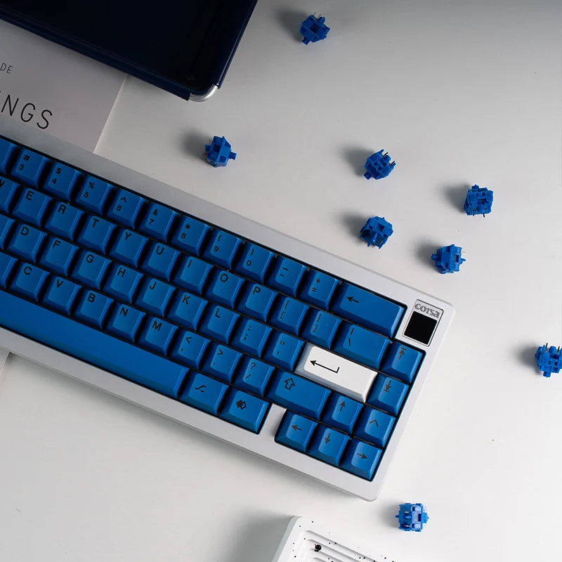 ArmorSuit BOB black on blue PBT Keycaps